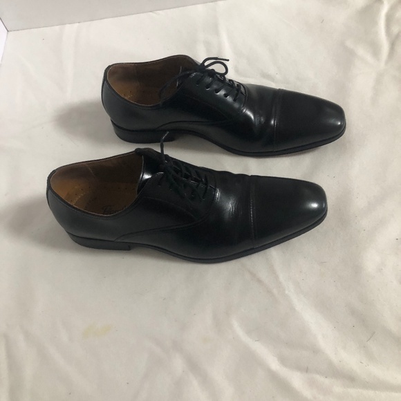 Florsheim Black Leather Cap Toe - 13